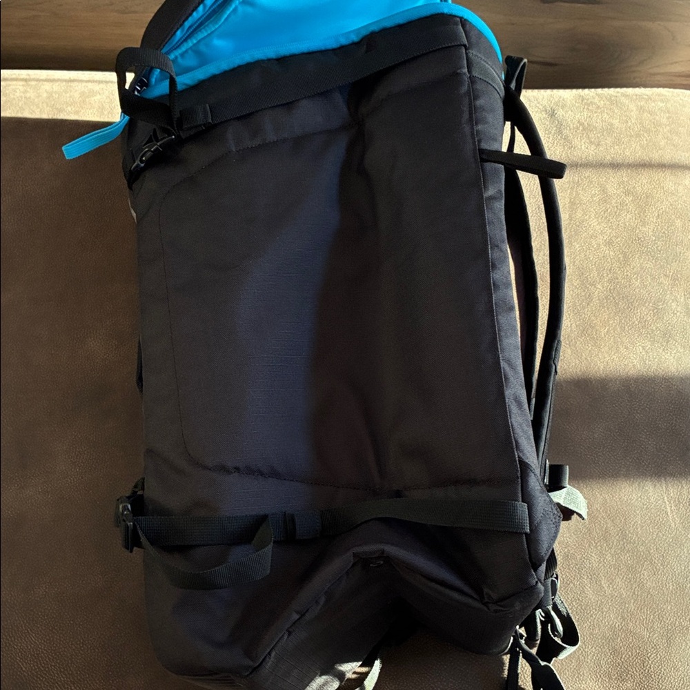 Thule RoundTrip Boot Backpack 60L - image 13